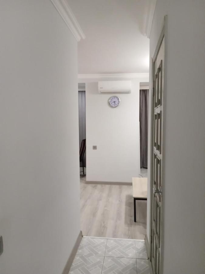 Izmir Apartment Баку Екстер'єр фото