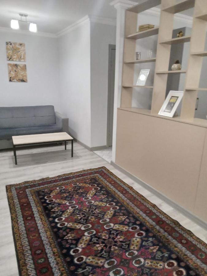 Izmir Apartment Баку Екстер'єр фото